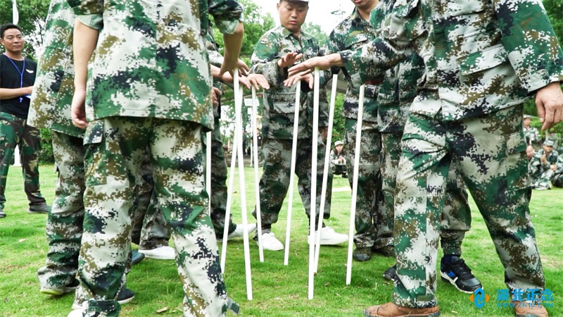 武汉拓展培训策划-HR如何去选择武汉拓展公司活动项目执行教练团队？