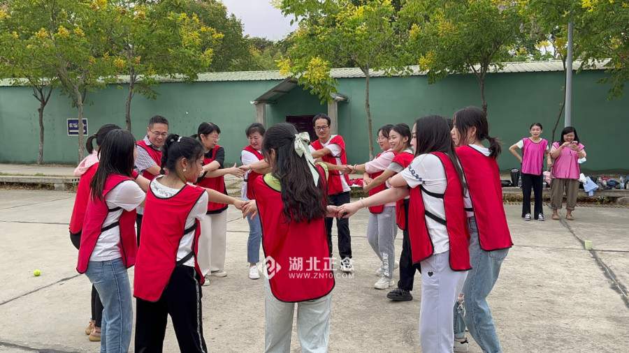 “博喻教育武汉主题团建”
