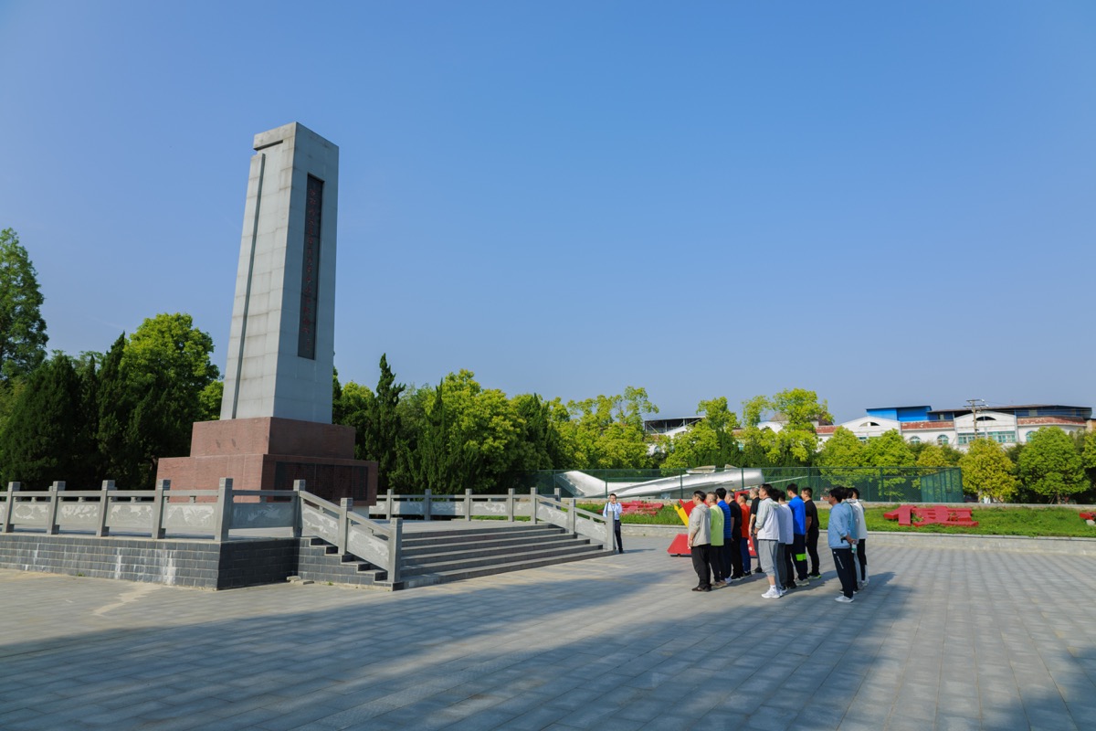 团队训练场景——红色教育基地里的轻团建活动