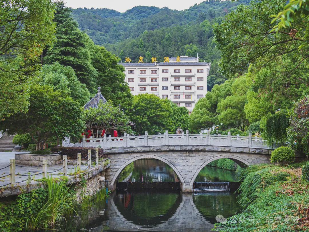 木兰天池索道穿越