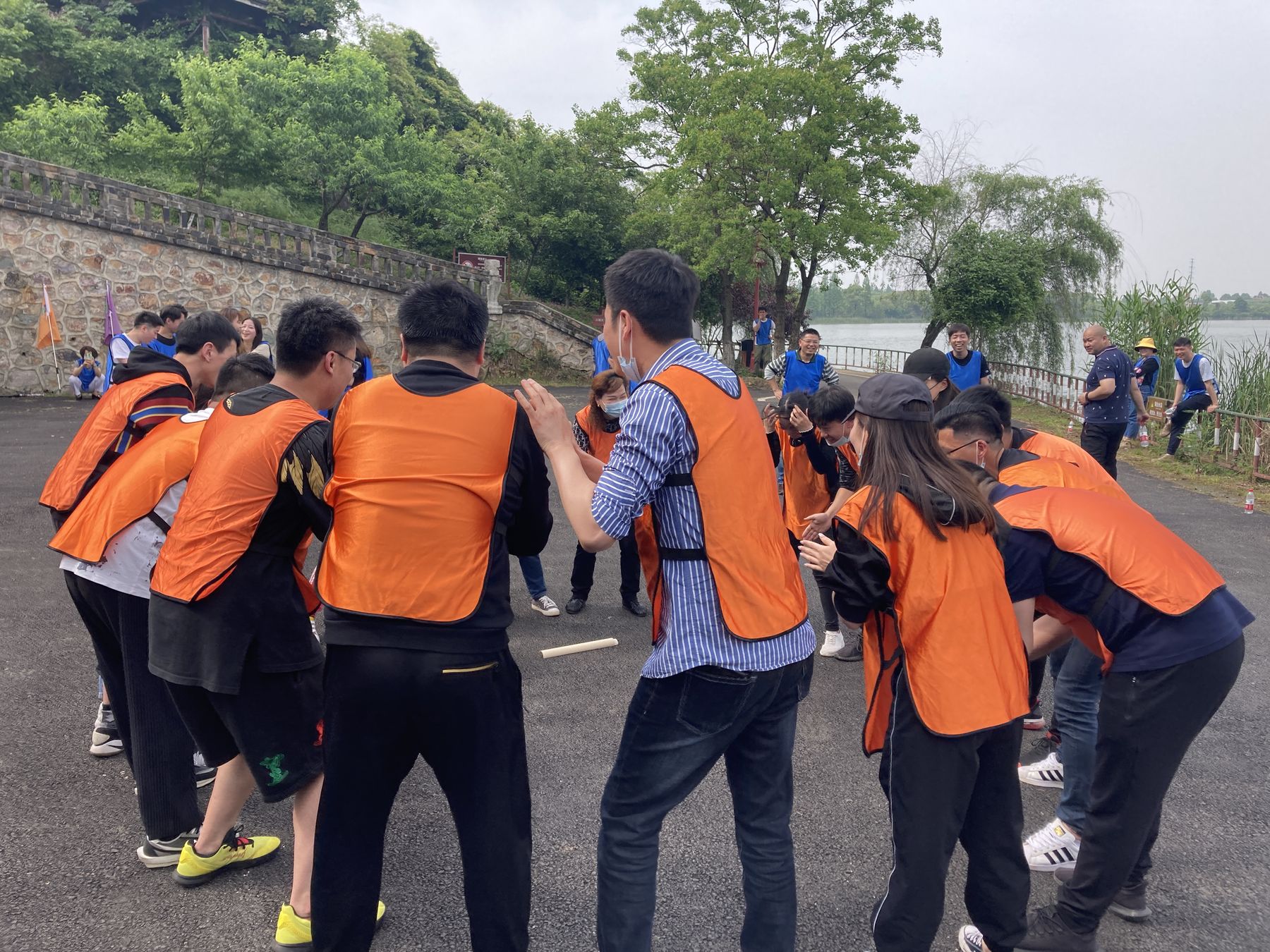挑战150团建全景
