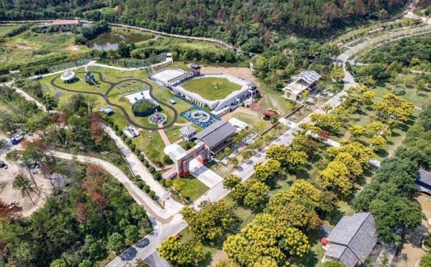 黄陂野村谷两天一夜团建活动方案