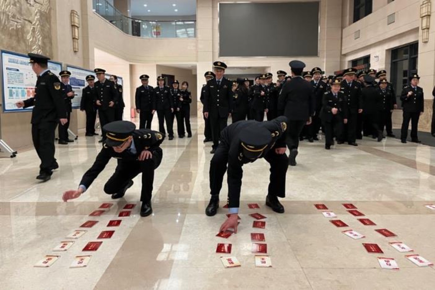 NPC任务·达芬奇密码双解码——信息保密共享+限定轮次翻牌,跨领域信息整合