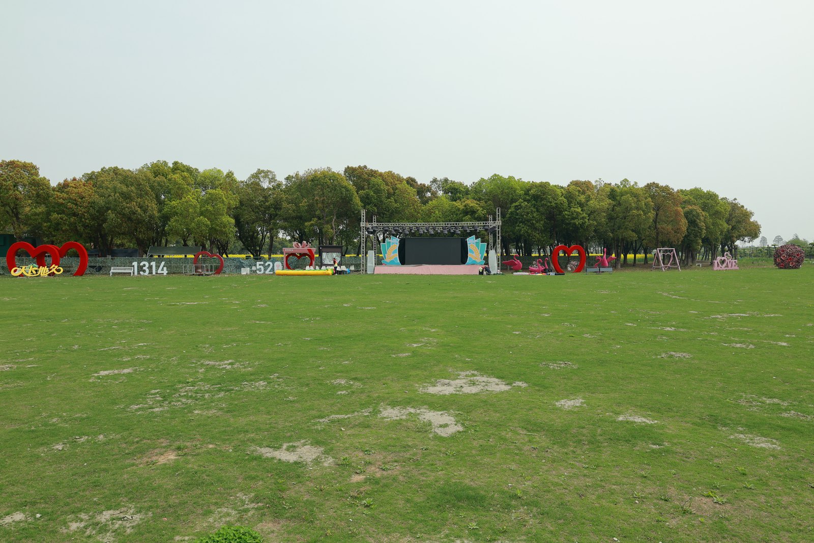 鑫三江户外草坪——主题团建活动可选场地