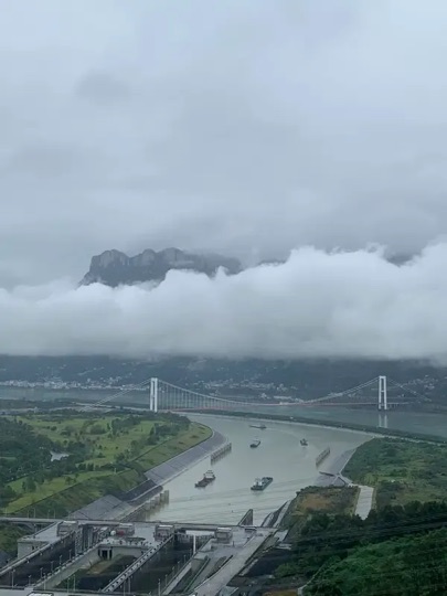 宜昌长江大桥+江面+远山百里荒沿途风光(温度段)