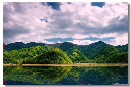 大九湖湖泊+远山+蓝天,神农架核心景点