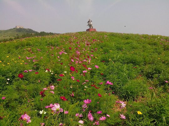 把自由拍照的时间留给景区漫游。