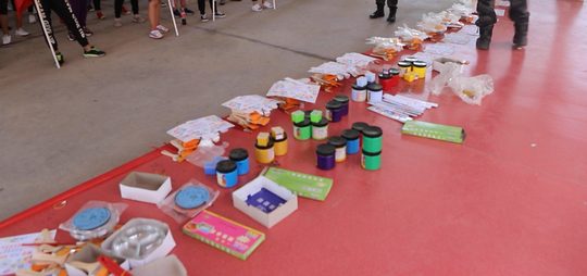 颜料、画笔与工具,开场前一起备齐
