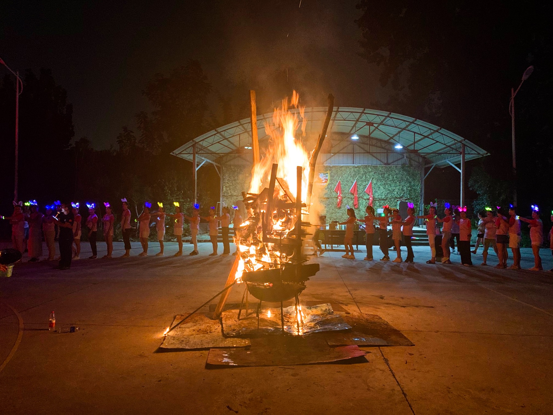 燃情之夜：篝火晚会